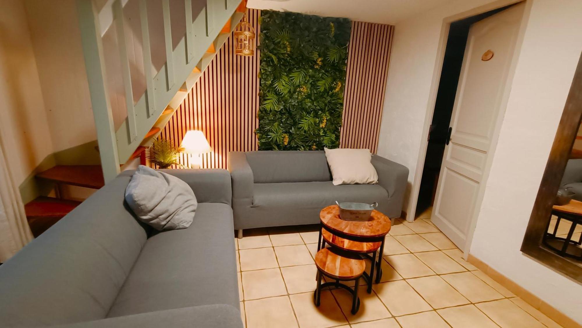 La Rose Des Vents & Spa - Gite La Parenthese Néoules المظهر الخارجي الصورة